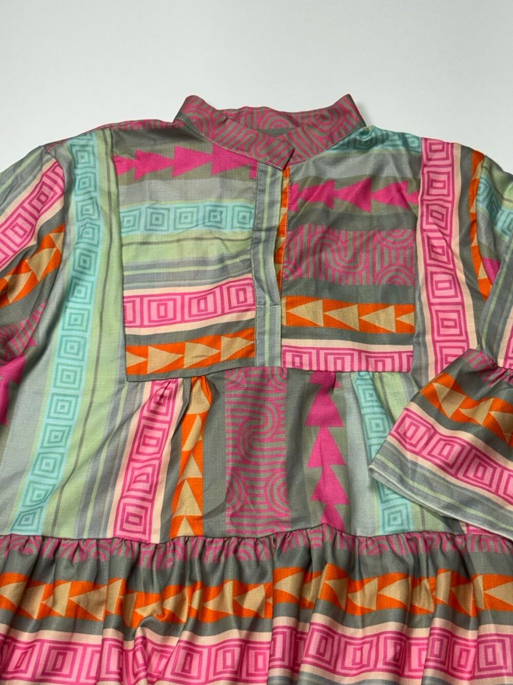 Geometric Tiered Ruffle Collared Shift Dress Pullover 3/4 Bell L Pink Gray